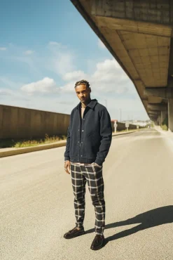 Pantalon habillé à carreaux