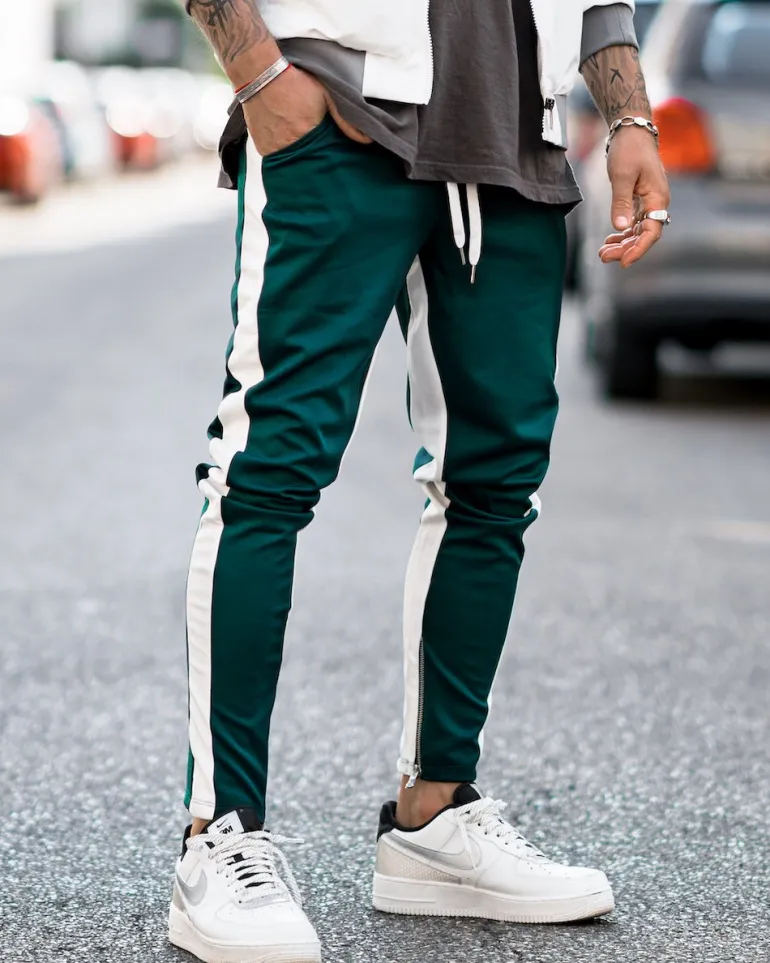 Pantalon jogging à bandes