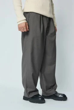 Pantalon large classique