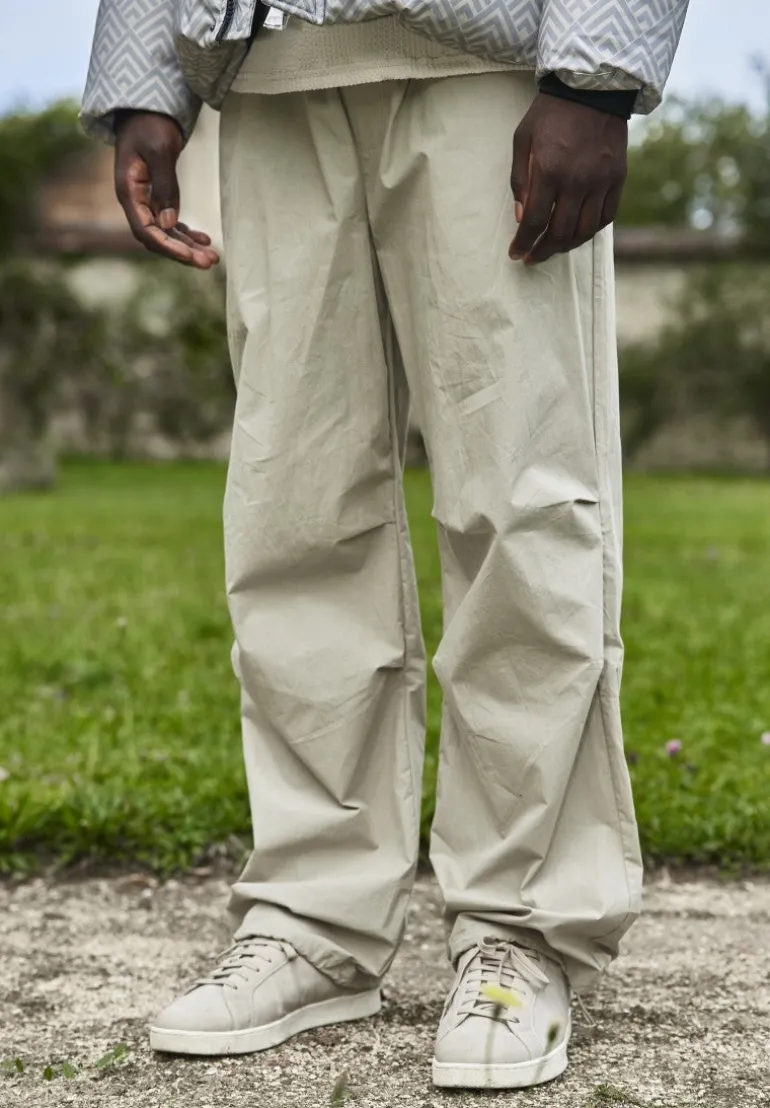 Pantalon parachute ajustable à la taille et aux cheville