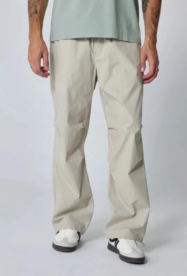 Pantalon parachute ajustable à la taille et aux cheville