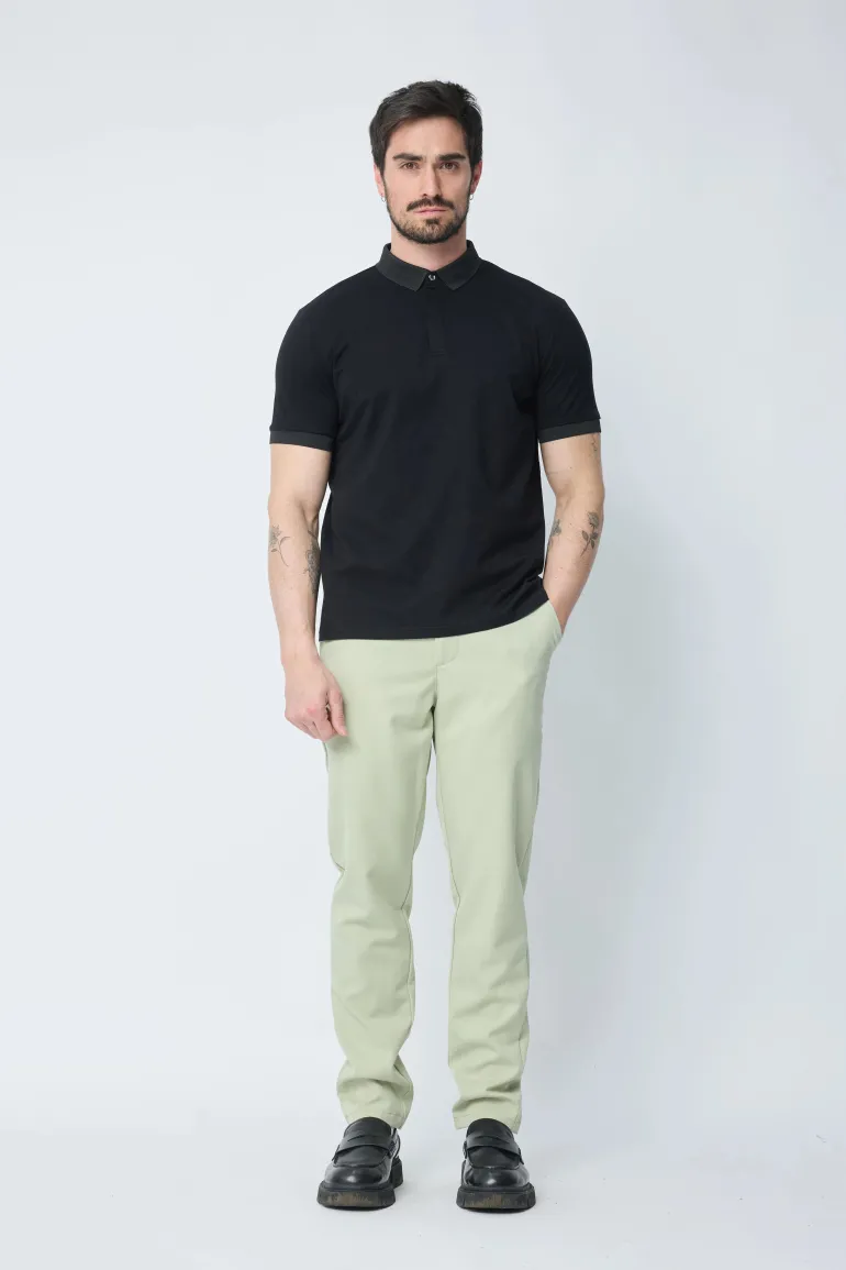 Polos unis