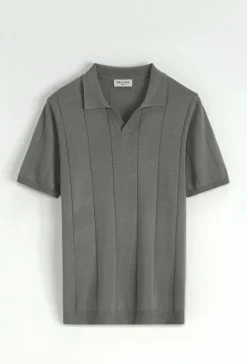 Pull à col chemise ouvert en v
