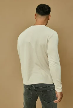 Pull léger à col zippé
