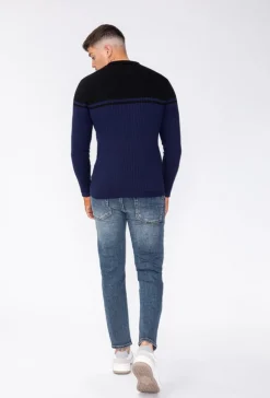 Pull léger avec col classique zippé