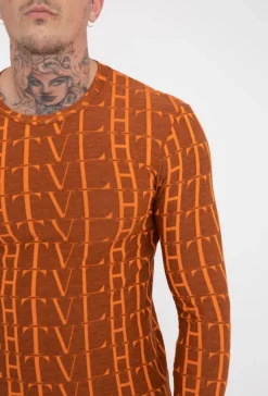 Pull motifs lettres