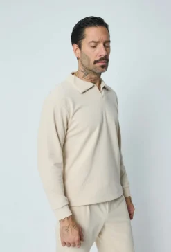 Pulls col ouvert