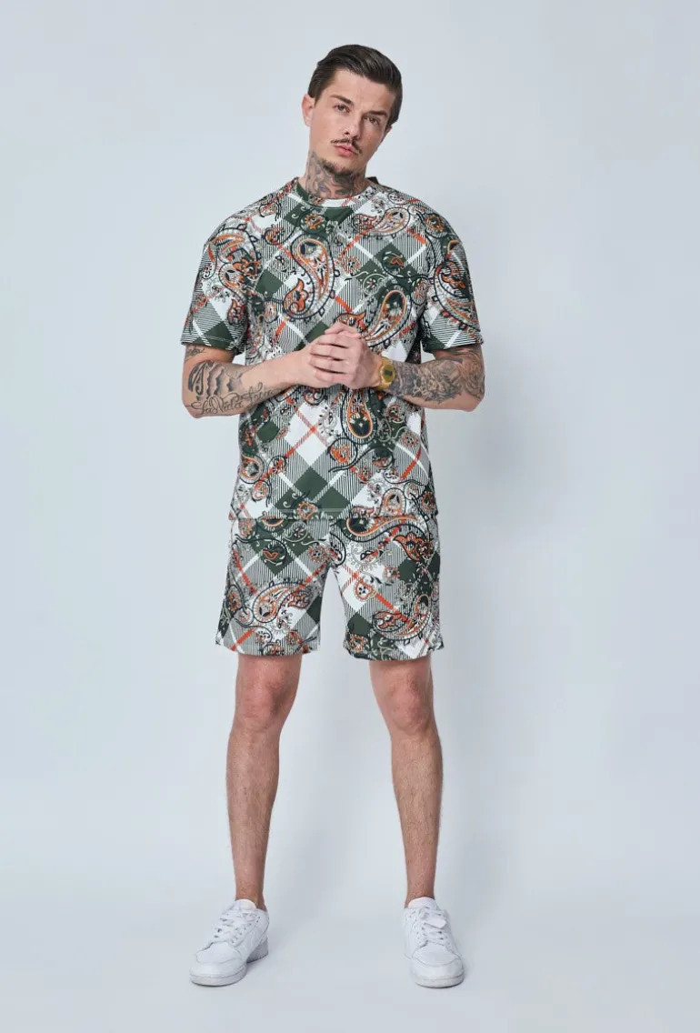 Short à motifs fleuri
