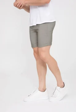 Short chino