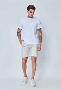 Short chino à carreaux