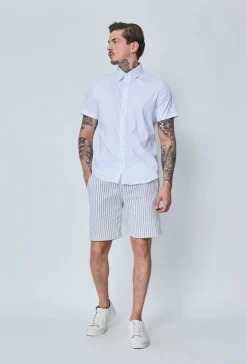 Short chino à carreaux