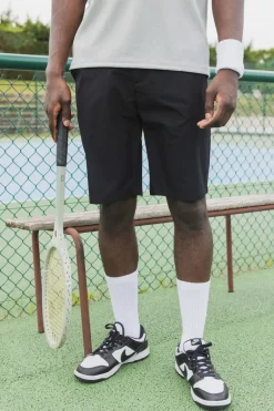 Short chino classique à coupe ajustée