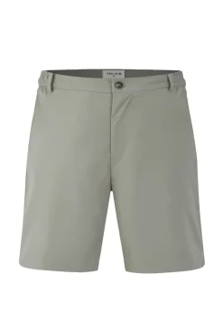 Short chino classique à coupe ajustée