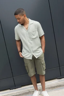 Short en coton avec poches cargo