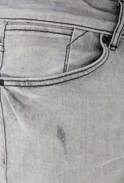 Short jean déchiré