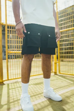 Short uni cargo à poches en sorona