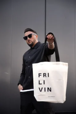 Tote bag frilivin