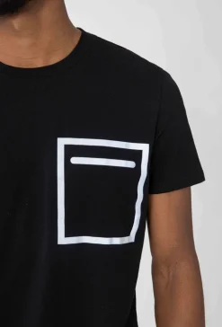 T-shirt à motif réfléchissant