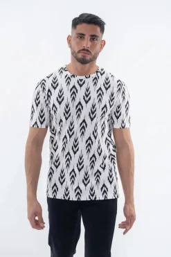 T-shirt à motifs flechés