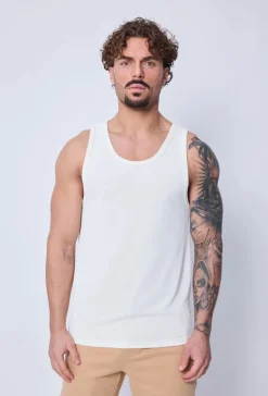 T-shirt débardeur côtelé slim qui épouse la silouette et met le coprs en valeur