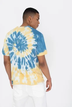 T-shirt tie and die