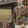 Veste à manches longues avec imprimé floral