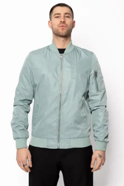 Veste à poche