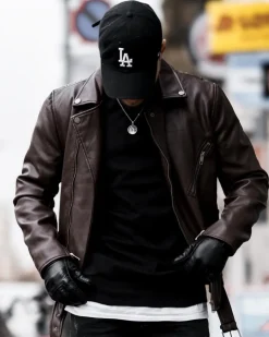 Veste avec ceinture