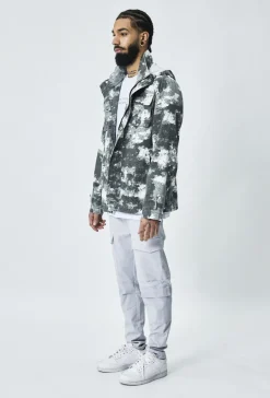 Veste coupe-vent camouflage à capuche