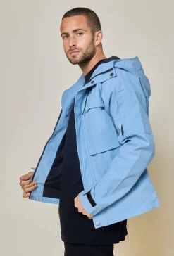Veste courte à capuche réglable avec ficelle