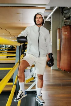 Veste courte unie à capuche polaire
